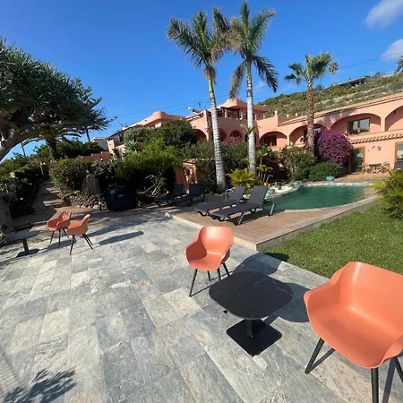 Great Views & Heated Pool - El Perenquen 3