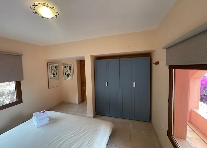 Great Views & Heated Pool - El Perenquen 3 Apartment *