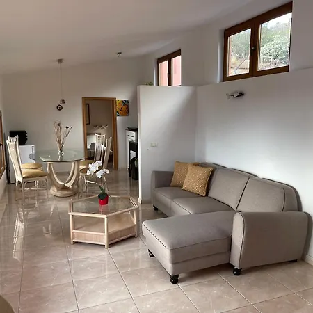 아파트 Great Views & Heated Pool - El Perenquen 3 *