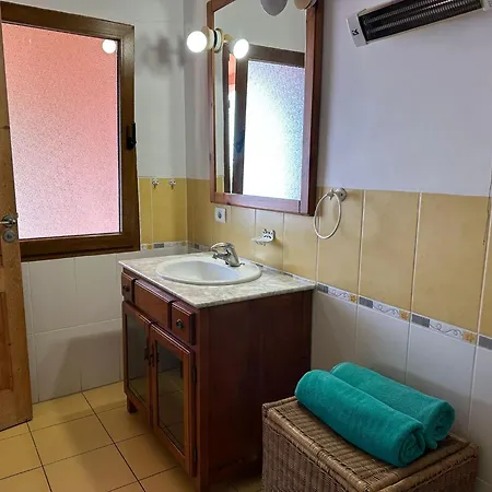 Daire Great Views & Heated Pool - El Perenquen 3 *